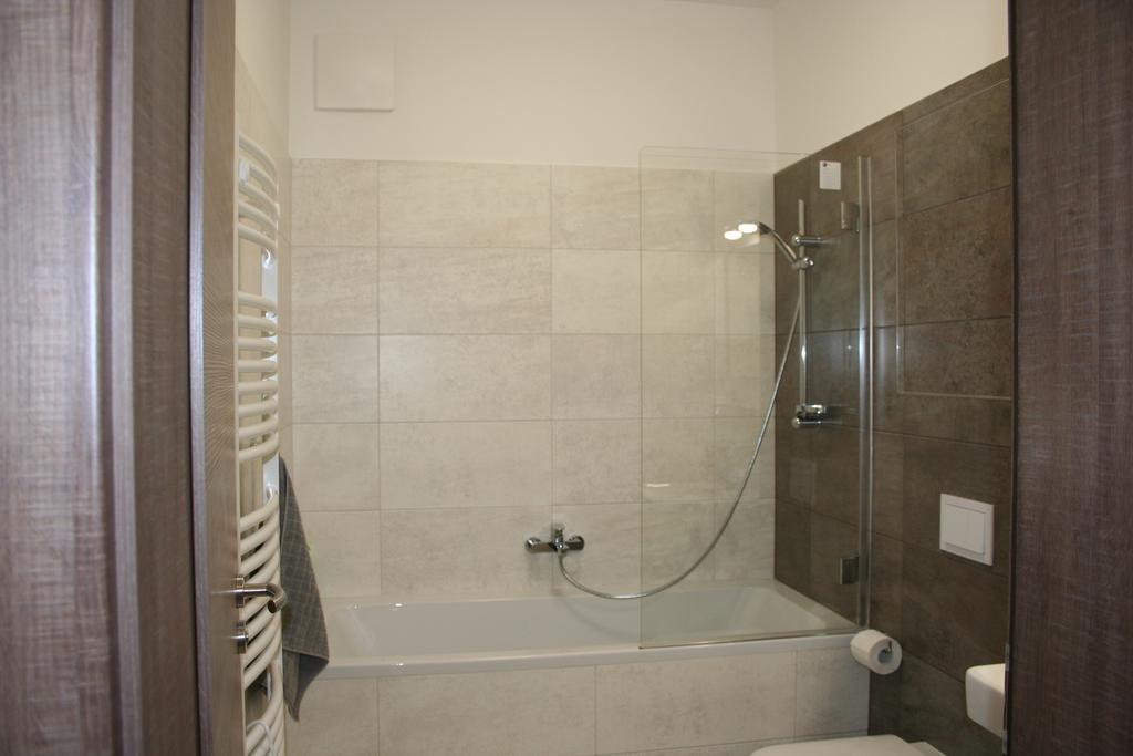 Karlin Apartment Prague Ngoại thất bức ảnh