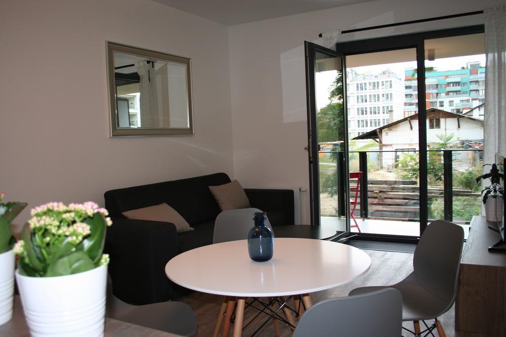 Karlin Apartment Prague Ngoại thất bức ảnh